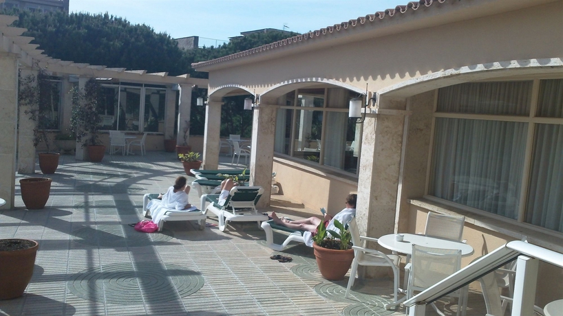 Imagen de los exteriores del Hotel Hipocrates Curhotel. Foto 7