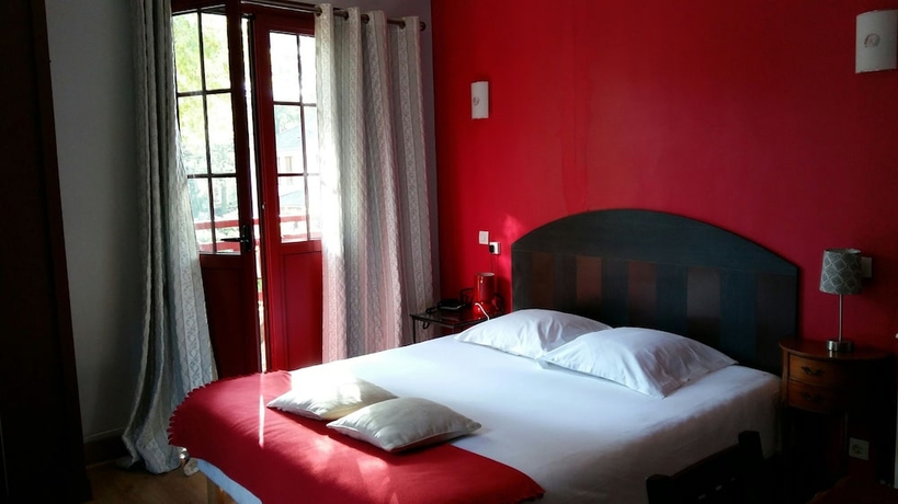 Imagen de la habitación del Hotel Hipotel Hostellerie Du Lys. Foto 13