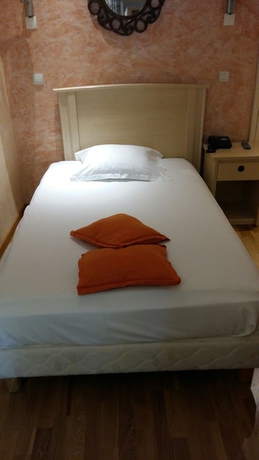 Imagen de la habitación del Hotel Hipotel Hostellerie Du Lys. Foto 14