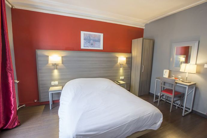 Imagen de la habitación del Hotel Hipotel Paris Voltaire Bastille. Foto 5