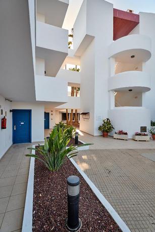 Imagen de la habitación del Hotel Hipotels Apartamentos Cala Bona. Foto 3