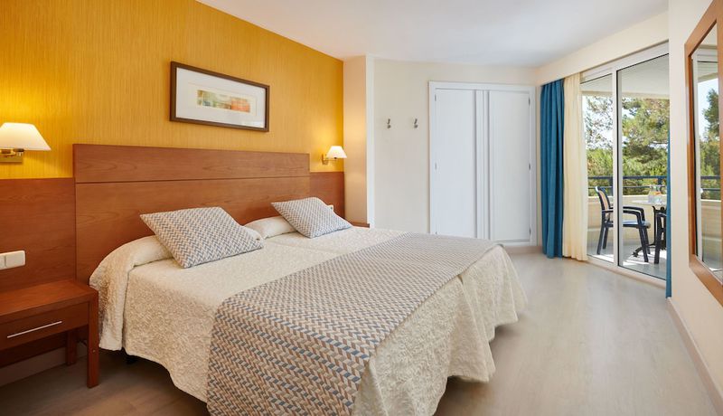 Imagen de la habitación del Hotel Hipotels Bah&iacute;a Grande. Foto 6