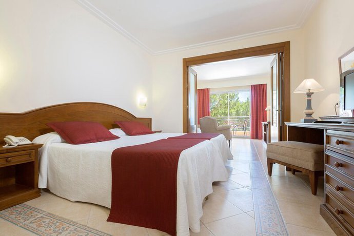 Imagen de la habitación del Hotel Hipotels Barrosa Garden. Foto 12