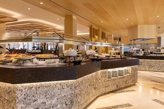 Imagen del bar/restaurante del Hotel Hipotels Barrosa Palace. Foto 5