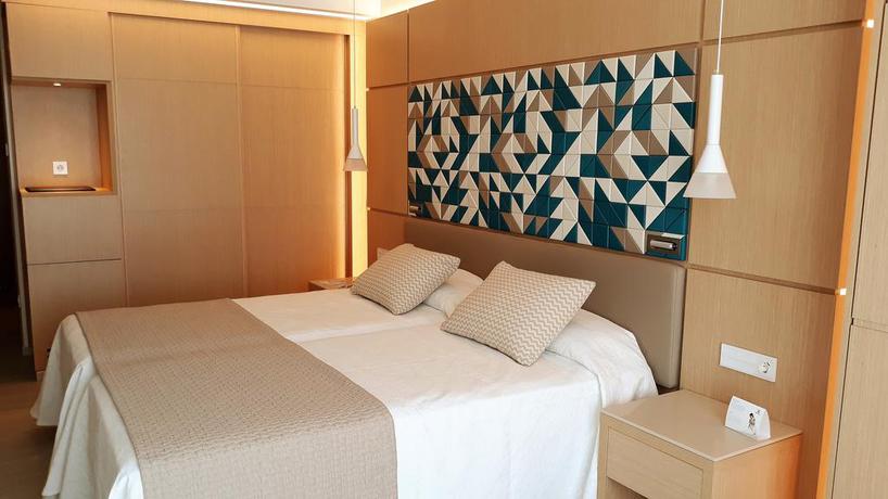 Imagen de la habitación del Hotel Hipotels Barrosa Park. Foto 4