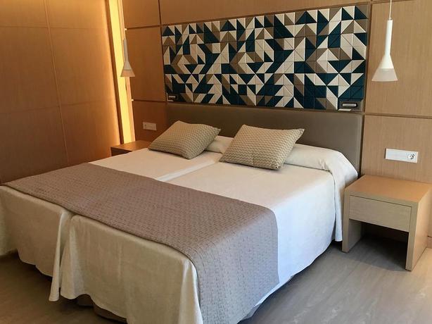 Imagen de la habitación del Hotel Hipotels Barrosa Park. Foto 6