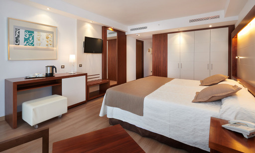 Imagen de la habitación del Hotel Hipotels Cala Millor Park. Foto 7