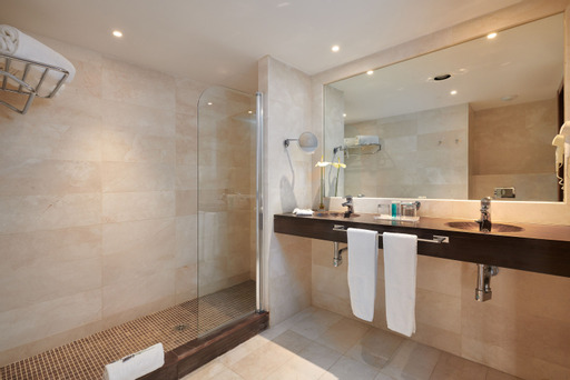 Imagen de la habitación del Hotel Hipotels Cala Millor Park. Foto 9