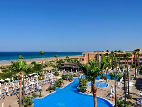 Imagen general del Hotel Hipotels Complejo Barrosa. Foto 16