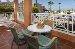 Imagen del bar/restaurante del Hotel Hipotels Complejo Barrosa. Foto 17