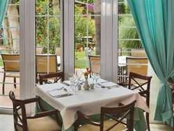 Imagen del bar/restaurante del Hotel Hipotels Complejo Barrosa. Foto 18