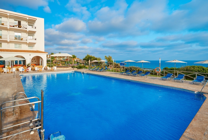 Imagen de la piscina del Hotel Hipotels Flamenco Conil. Foto 16
