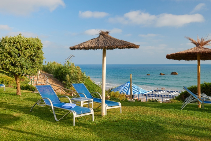 Imagen general del Hotel Hipotels Flamenco Conil. Foto 1