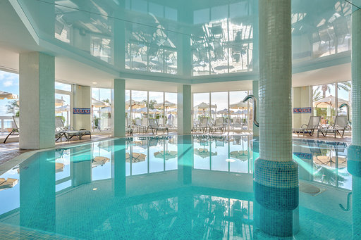 Imagen de la piscina del Hotel Hipotels Flamenco. Foto 17