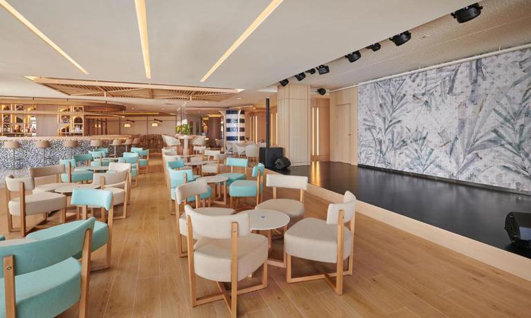 Imagen del bar/restaurante del Hotel Hipotels Flamenco. Foto 3