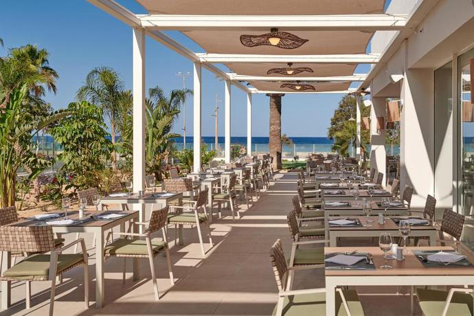 Imagen del bar/restaurante del Hotel Hipotels Flamenco. Foto 5