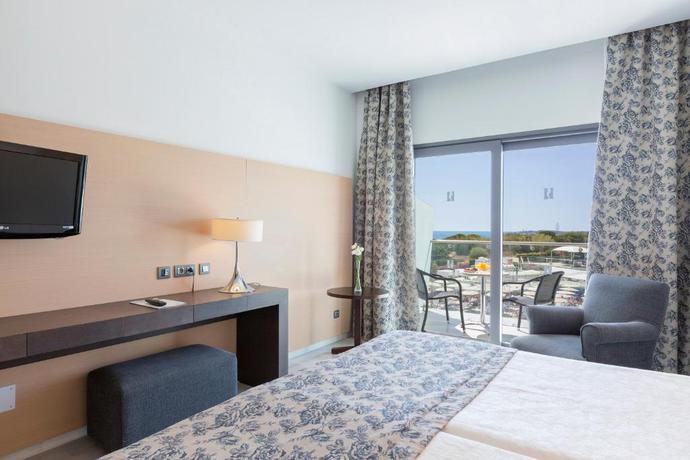 Imagen de la habitación del Hotel Hipotels Gran Conil and Spa. Foto 6