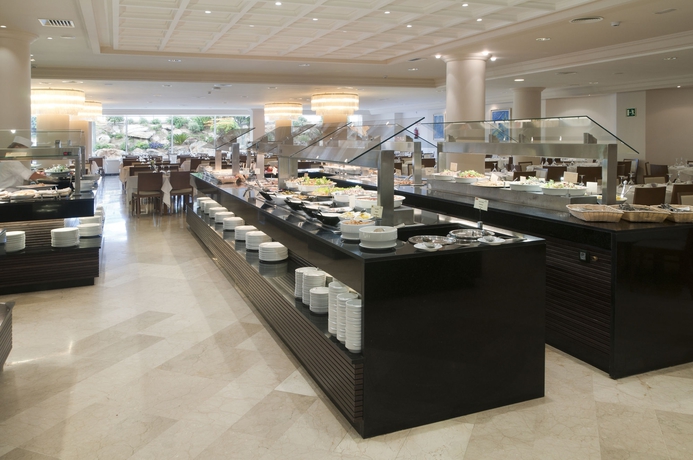 Imagen del bar/restaurante del Hotel Hipotels Hipocampo - Adults Only. Foto 7