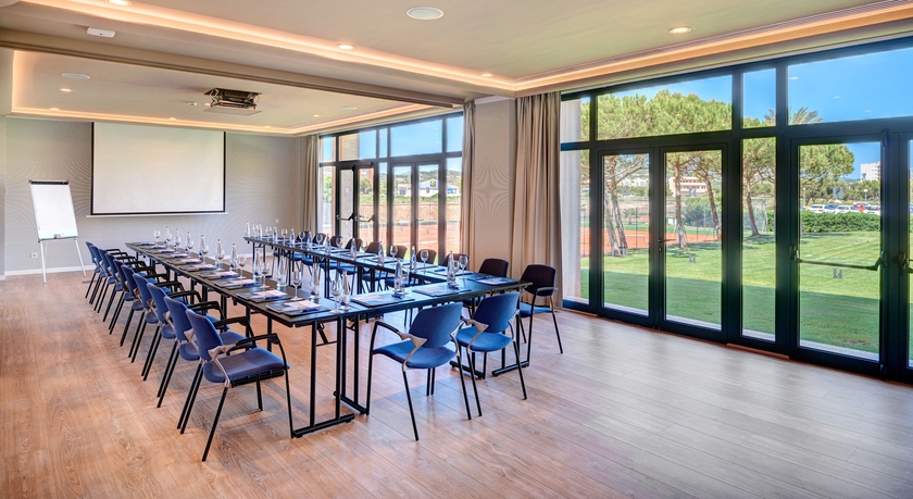 Imagen de los interiores del Hotel Hipotels Hipocampo Palace & Spa. Foto 13