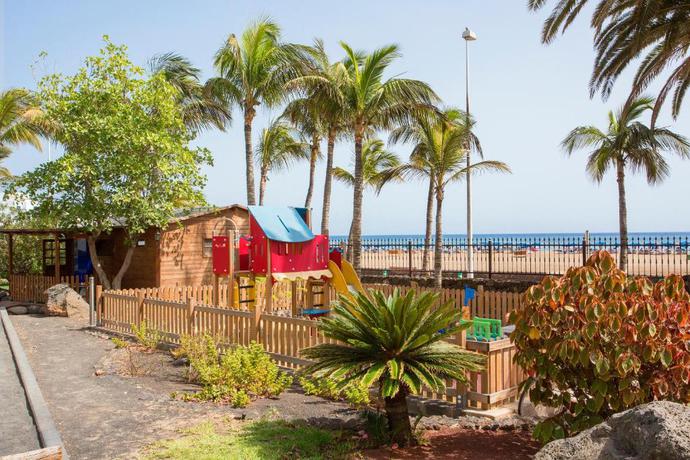 Imagen de los exteriores del Hotel Hipotels La Geria. Foto 10