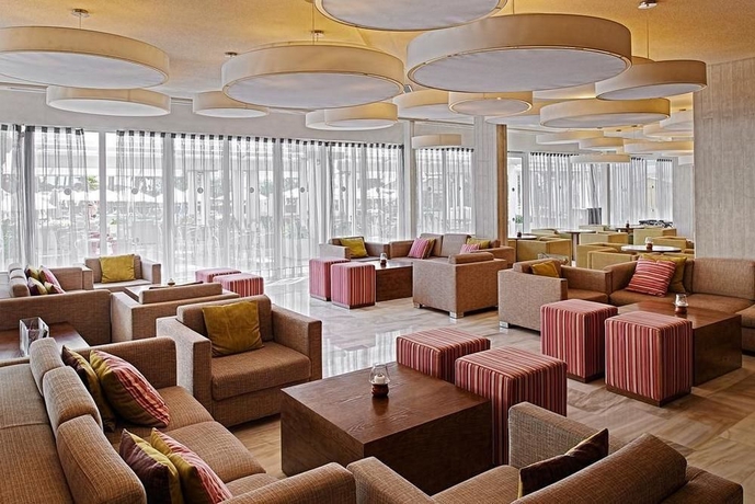 Imagen del bar/restaurante del Hotel Hipotels Mediterráneo - Adults Only. Foto 3