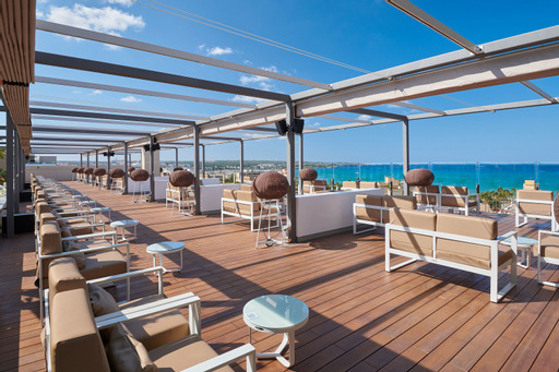 Imagen de los exteriores del Hotel Hipotels Playa De Palma Palace. Foto 9