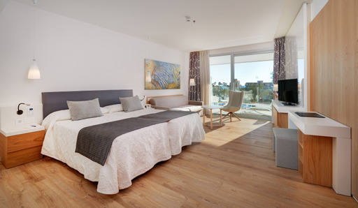 Imagen de la habitación del Hotel Hipotels Playa De Palma Palace. Foto 7