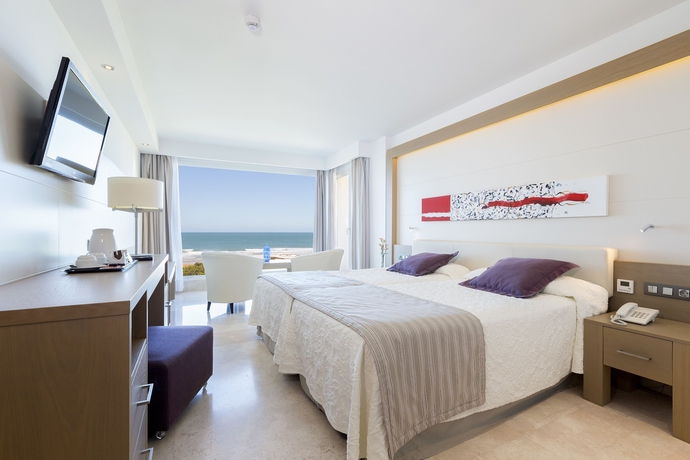 Imagen de la habitación del Hotel Hipotels Playa La Barrosa - Adults Only. Foto 5