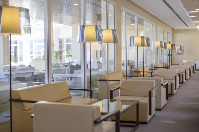 Imagen de los interiores del Hotel Hipotels Playa La Barrosa - Adults Only. Foto 16