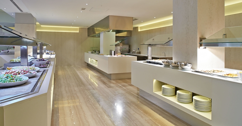 Imagen del bar/restaurante del Hotel Hipotels Said. Foto 7