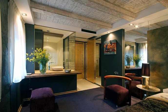 Imagen de los interiores del Hotel Hippocampus, Kotor. Foto 7