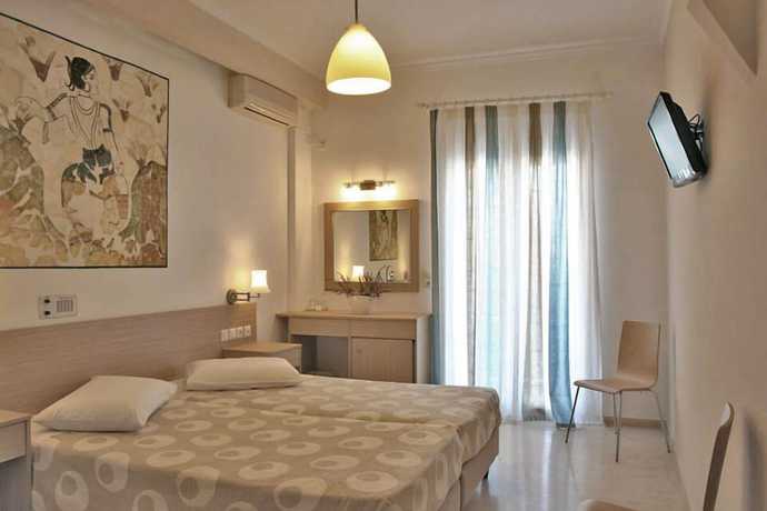 Imagen de la habitación del Hotel Hippocampus, Santorini. Foto 7