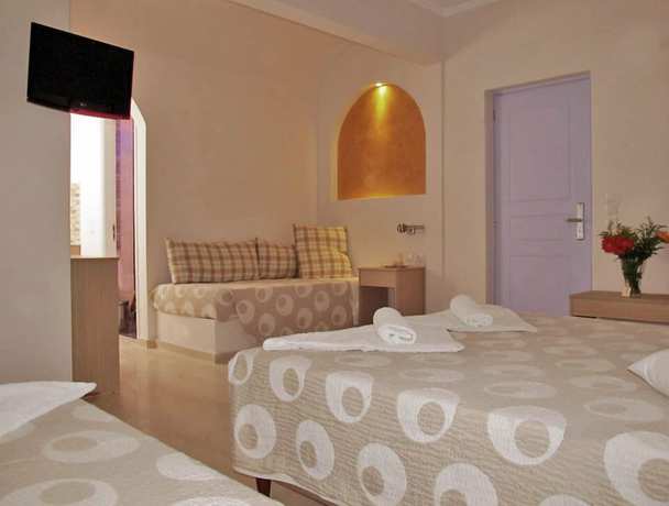 Imagen de la habitación del Hotel Hippocampus, Santorini. Foto 16