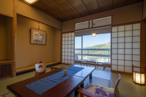 Imagen de la habitación del Hotel Hiranoya. Foto 6