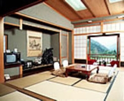 Imagen de la habitación del Hotel Hirayukan. Foto 4