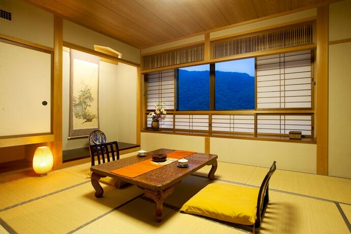 Imagen de la habitación del Hotel Hirayuonsen Yamatokan. Foto 30