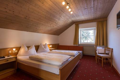 Imagen de la habitación del Hotel Hirben Naturlaub. Foto 14