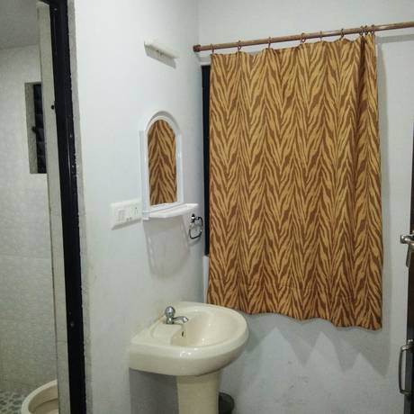 Imagen de la habitación del Hotel Hiriz Dollar. Foto 2