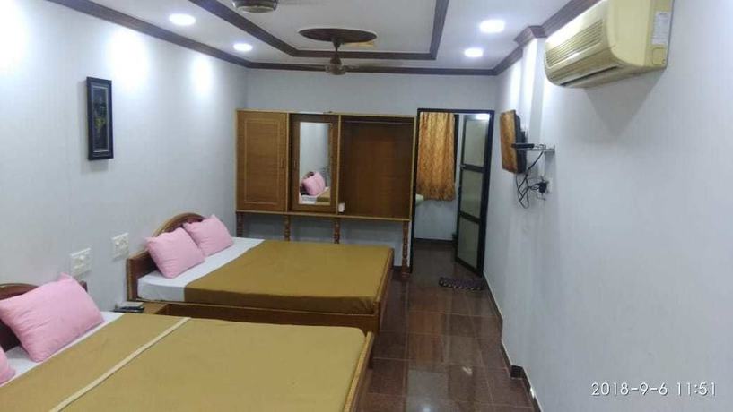 Imagen de la habitación del Hotel Hiriz Dollar. Foto 4