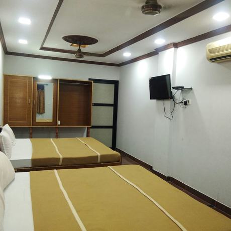 Imagen de la habitación del Hotel Hiriz Dollar. Foto 6