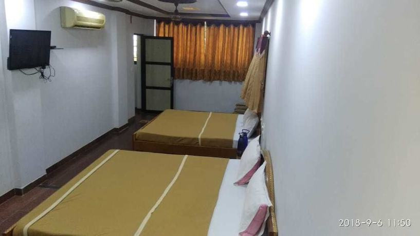 Imagen de la habitación del Hotel Hiriz Dollar. Foto 8