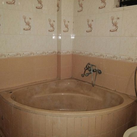 Imagen de la habitación del Hotel Hiriz Dollar. Foto 12
