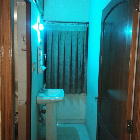 Imagen de la habitación del Hotel Hiriz Dollar. Foto 18