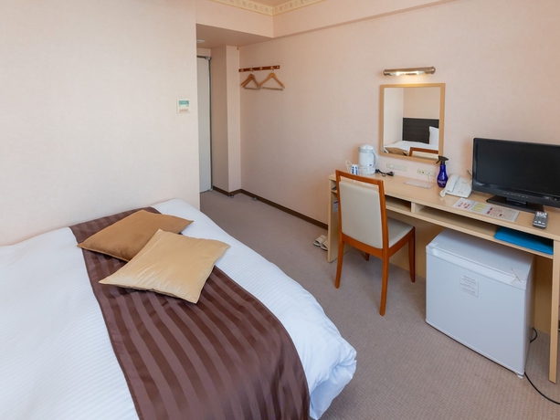 Imagen de la habitación del Hotel Hirosaki Toei. Foto 6