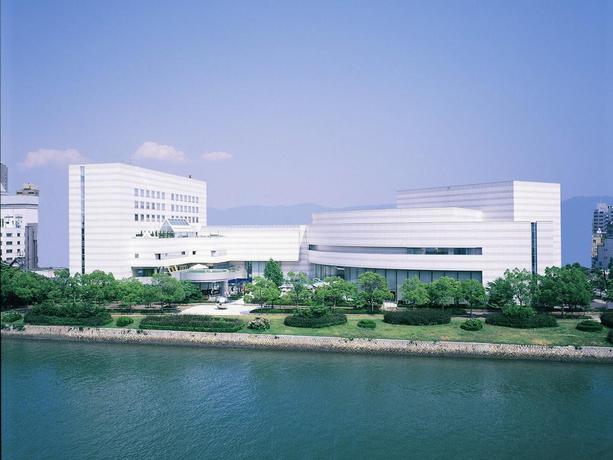 Imagen general del Hotel Hiroshima City Bunka Koryu Kaikan, Hiroshima. Foto 1