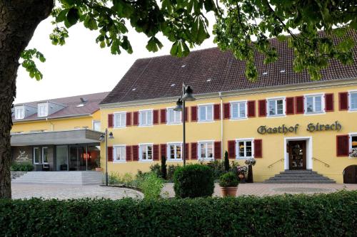 Imagen general del Hotel Hirsch - Das Ellwanger Landhotel. Foto 1
