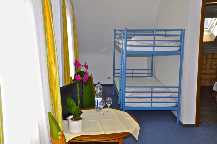 Imagen de la habitación del Hotel Hirsch, Freudenstadt. Foto 7