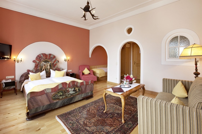 Imagen de la habitación del Hotel Hirsch, Fussen. Foto 13