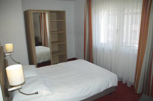 Imagen general del Hotel Hirsch, Kehl. Foto 1
