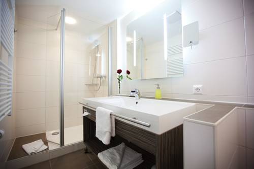 Imagen de la habitación del Hotel Hirsch, Leonberg. Foto 3